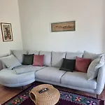 Le Rondini بيت للعطل
